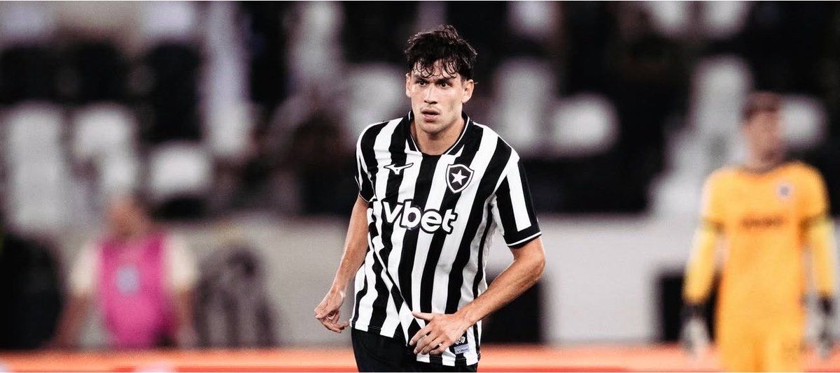 Botafogo oficializa contratação definitiva de Ferraresi até 2029